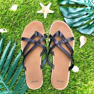 Sanuk Yoga Strappy Sandals 8.5